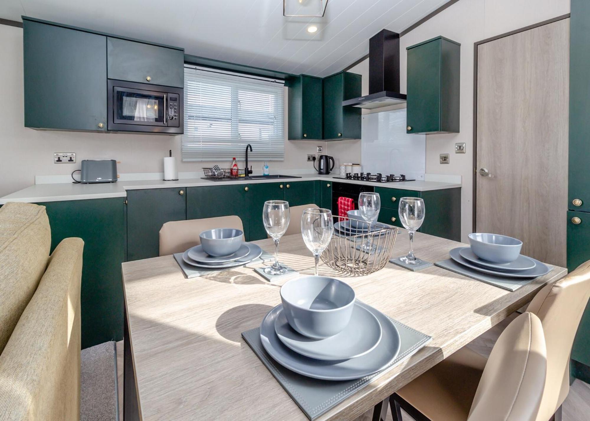 Ladera Retreat Lodges Eaton  Bagian luar foto